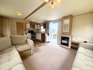 Lounge- click for photo gallery